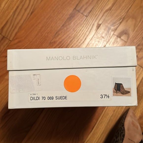 Manolo Blahnik leopard Dildi booties 37.5 - Picture 6 of 6